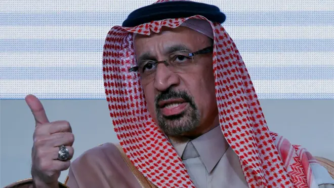 الملك السعودي أصدر أمرا بإعفاء الفالح من منصب وزير الطاقة