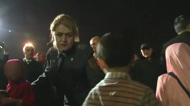 Çərşənbə axşamı günü 80-dən artıq tacikistanlı uşaq İraqdan vətənə gətirilib. Onların valideynləri ya İraqda həlak olub, ya da özünü İslam Dövləti (İD) adlandıran qruplaşmaya üzv o