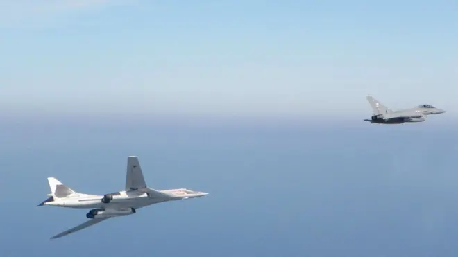 Британские истребители перехватывали российские бомбардировщики над Северным морем и в прошлом году, и в 2016-м