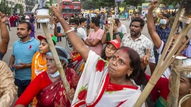बांग्लादेश में हिंदुओं का प्रदर्शन