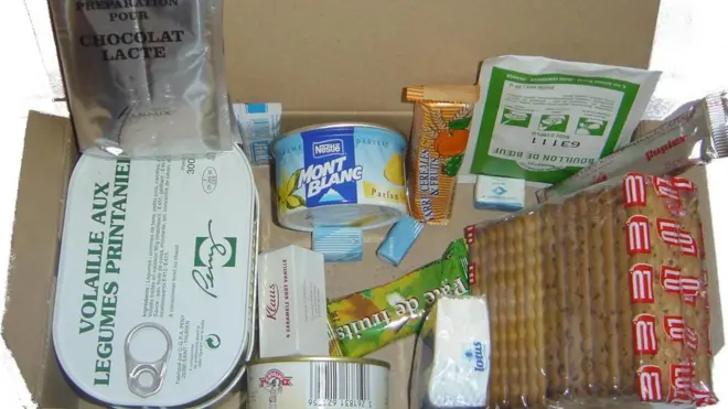 Французький армійський пайок містить деякі традиційно галльські страви, як-от курка з зеленими овочами