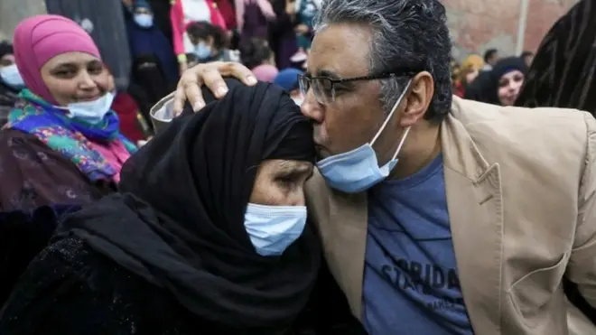 محمود حسين بعد الإفراج عنه