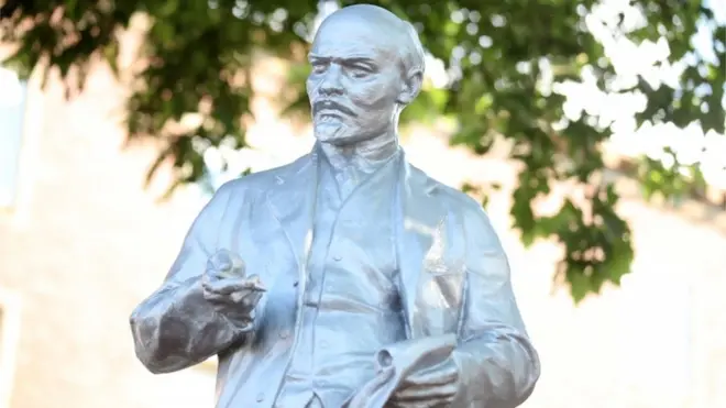 Image of the Lenin statue in Gelsenkirchen