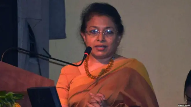 අචාර්ය දීපිකා උඩගම