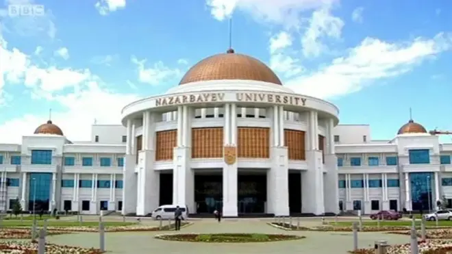 Остонадаги Назарбоев Университети