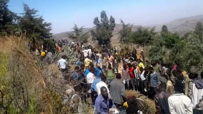 "Bakka itti awwaaluu barbaannu dhorkamne bakka kaanitti awwaalle"