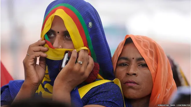 महिलाएं