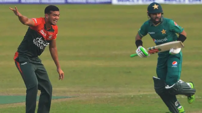 پاکستان، بنگلہ دیش، محمود اللہ، فخر زمان