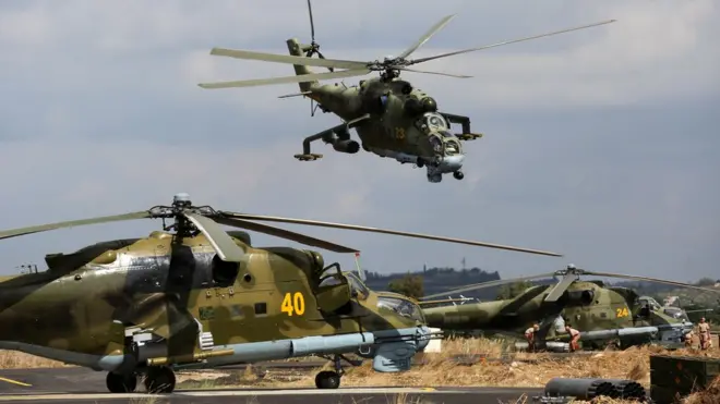 В последний день 2017 года атака на Хмеймим унесла жизни двоих военных