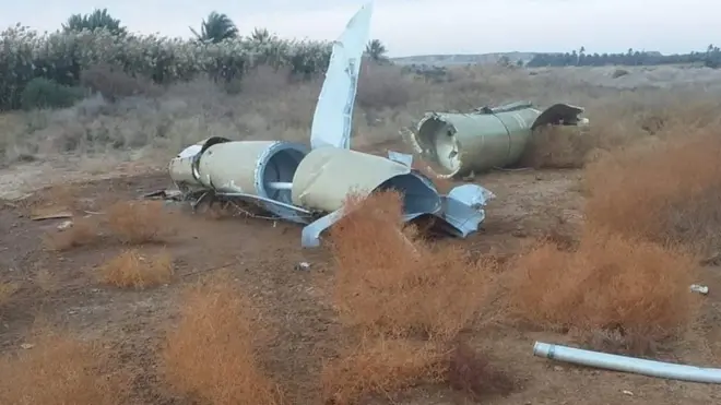 أجزاء صاروخ إيراني وجدت في محيط بلدة البغدادي بعد ضرب القاعدتين