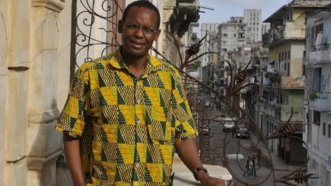 Après son prix Renaudot en 2008, l'écrivain guinéen, Tierno Monénembo, remporte le grand prix de la Francophonie.