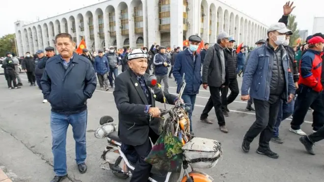 Bişkek protesto