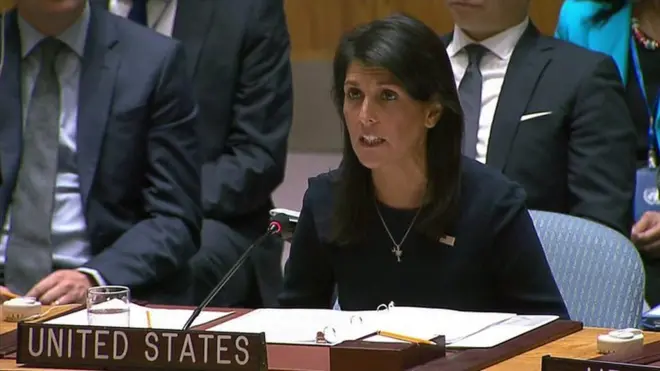 ඇමෙරිකානු තානාපතිනි නිකී හාලේ (Nikki Haley)