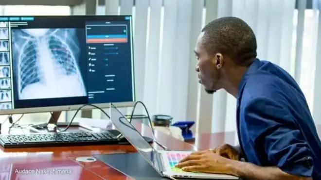 Audace Nakeshimana, fondateur de la startup Insightiv, une entreprise rwandaise qui utilise la téléradiologie et l'Intelligence Artificielle pour démocratiser l'accès au diagnostic par imagerie médicale.