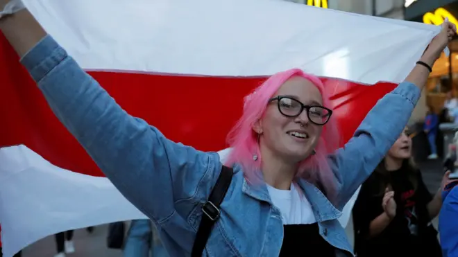 Протестующая в Минске