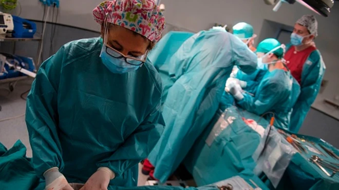 Orqan köçürülməsi əməliyyatı