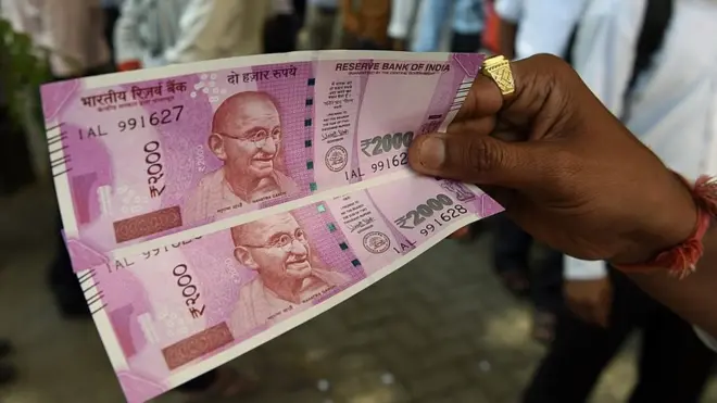 2000 रुपये का नोट चलन से बाहर