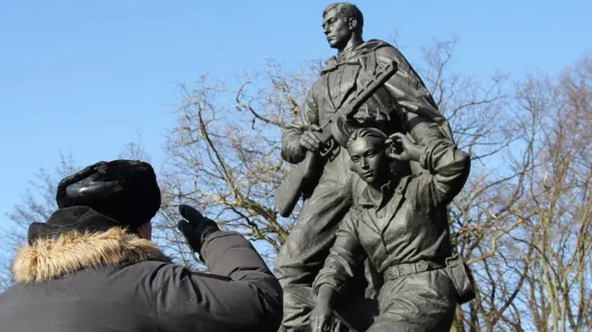 пам'ятник розвідникам у Калінінграді