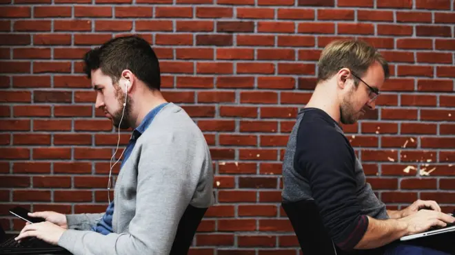 Офісні працівники