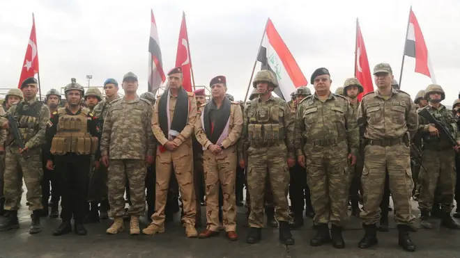Habur'daki İbrahim halil sınır kapısının kontrolü Salı günü Türk askerleri ile Irak ordusunun ortak girişimiyle Iraklı güçlerin eline geçmişti.