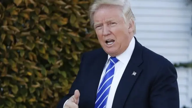 Tim Donald Trump mengatakan dia "mengucapkan selamat" pada Tsai Ing-wen saat menjadi presiden Taiwan Januari lalu