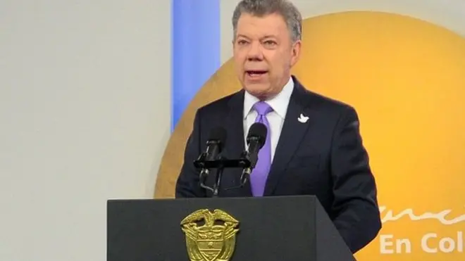 Santos anunció que la paz con el ELN se firmará en Ecuador.