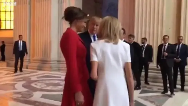 Дональд Трамп похвалил "физическую форму" первой леди Франции