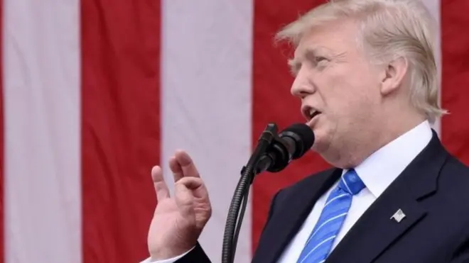 Donald Trump baru menyadari kesalahanya sekitar enam jam kemudian.