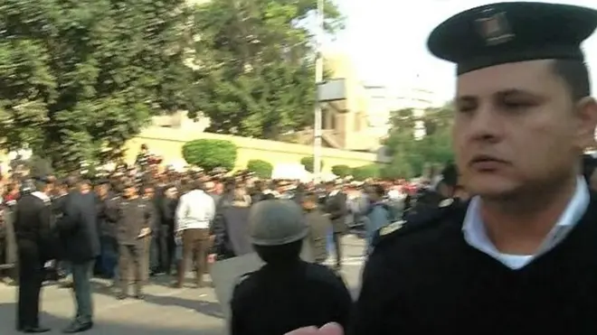 مظاهرة خارج الكتدرائية المرقسية