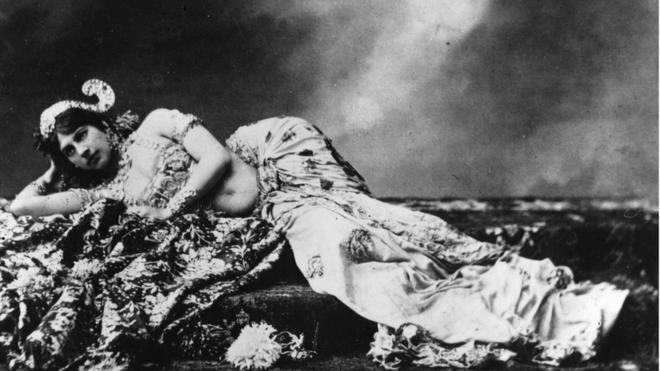 Dutch spy and dancer Mari Hari, pseudonym of Margaretha Geertruide MacLeod nee Zelle, (1876 - 1917)