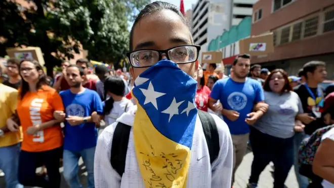 La oposición exige resultados concretos y expeditos como condiciones para no retomar la agenda de manifestaciones de calle.