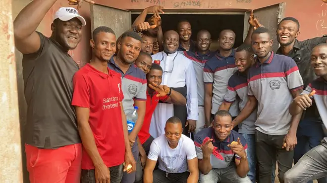 Ụkọchụkwụ Umu boy