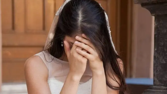 યુવતીની પ્રતીકાત્મક તસવીર