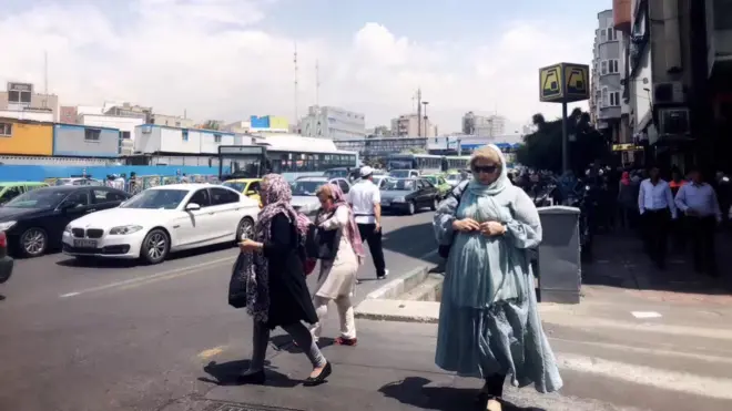 伊朗經濟因美國重啟制裁而陷入困境，基礎設施陳舊。