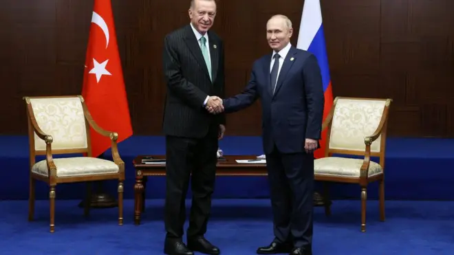 Presiden Erdogan dan Presiden Putin telah bertemu beberapa kali sejak pecah perang Ukraina.