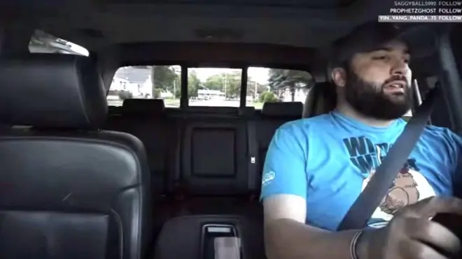 لقطة من بث مباشر للسائق جيسون غارغاك