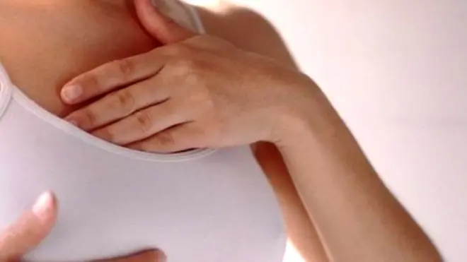 ब्रेस्ट इंप्लांट