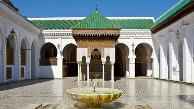 جامعة القرويين بالمغرب الأقدم في العالم