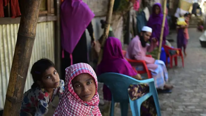 لاجؤون من عرقية الروهينغا