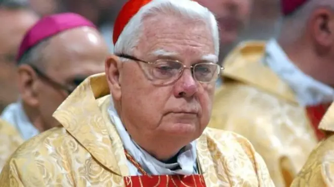 الكاردينال لو كان يشغل منصب رئيس إحدى الكاتدرائيات في روما حتى عام 2011