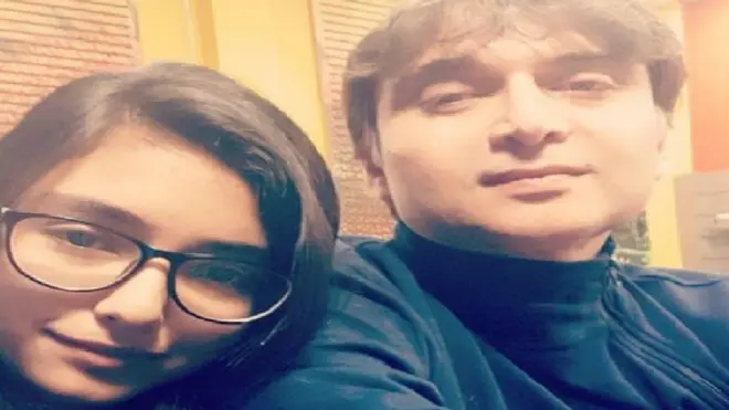 ڈاکٹر اسد امتیاز اور ان کی بیٹی فاطمہ