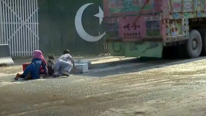 Deca, krijumcari robe u Avganistanu