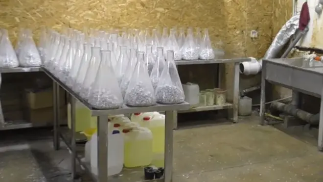 Поліція накрила "наркозавод" у Дніпрі. Він приносив 120 млн гривень на місяць