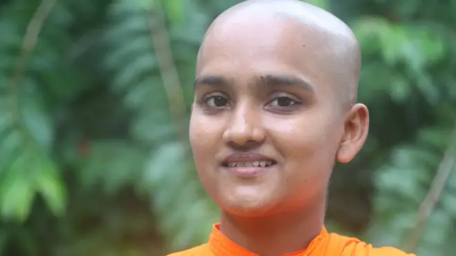 පිළියන්දල සුදීපා භික්ෂුණීන් වහන්සේ