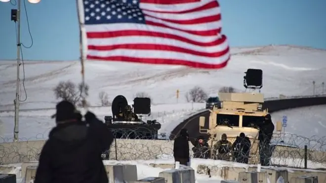 Строительство было прервано из-за протестов жителей индейской резервации