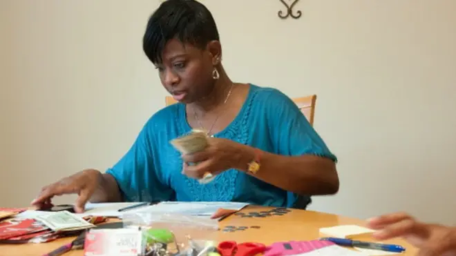 Money mata na serious mata for dis month