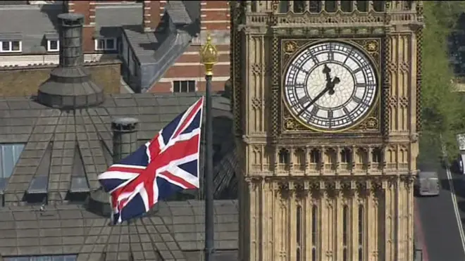 Прембер-министр Великобритании Тереза Мэй объявила о намерении провести досрочные всеобщие выборы в парламент, который пройдут уже 8 июня.