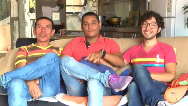 พวกเขากำลังวางแผนจัดพิธีแต่งงานที่เฝ้ารอคอยมานาน หลังจากนักกฎหมายที่ให้การสนับสนุนลงนามในเอกสารพิเศษทางกฎหมายเมื่อเดือนที่แล้ว