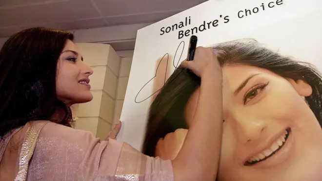 سونالی بیندرے