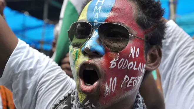 बोडोलैंड की डिमांड करता एक युवक